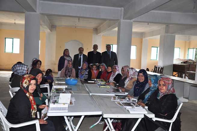 Tarımsal Eğitimler Köylerde Kadınların Ayağına Götürülüyor