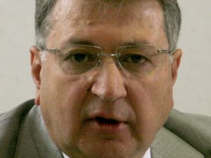 Gizer: Adana Enerjide Önemli Bir Üs Olacak