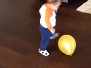 Küçük Melo Da Babasının Yolunda
