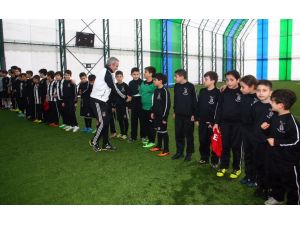 Beşiktaştan Rize Futbol Okuluna Ziyaret