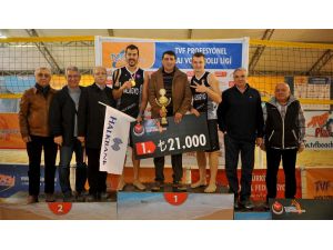 Erkekler Plaj Voleybolu Ligi’nde Şampiyon Halkbank Oldu