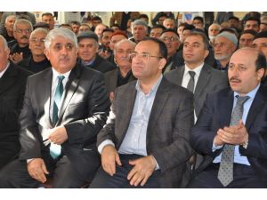 Bakan Bozdağ: “Terörü Cesur, Yiğit Ve Samimi Liderler Çözer, Ancak Tayyip Erdoğan Çözer”