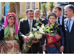 Bakan Erdoğlu: “Bir Acı Bir Başka Acıyla Yok Olamaz”