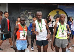 Tarsus Yarı Maratonu Koşuldu