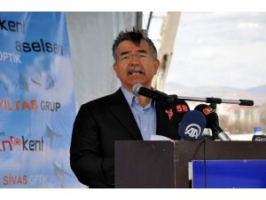 Milli Savunma Bakanı İsmet Yılmaz Sivas’ta