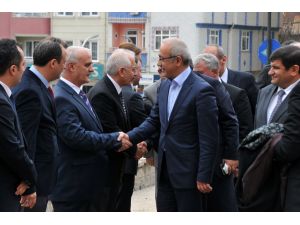 Ulaştırma Bakanı Elvan, Gümüşhane, Torul, Kürtün Ve Köse’de Temaslarda Bulundu