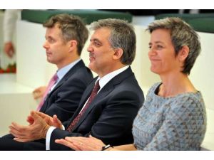 Gül, İş Adamlarıyla Bir Arada