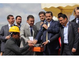 Sağlık Sisteminden Gururla Bahsetti