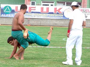 Türkiye Yıldızlar Karakucak Güreş Şampiyonası