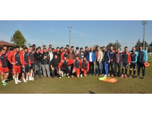 Balıkesirspor Camiasından Özköylüye Cevap