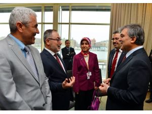 Cumhurbaşkanı Gül, Danimarka İslam Toplumu Temsilcileri İle Görüştü