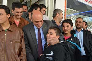 Akgemci’den 10 Bin Öğrenciye Eğitim Desteği 