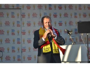 Başbakan Erdoğan Chpye Yüklendi