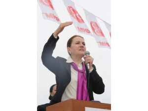 Mhp İstanbul Milletvekili Meral Akşener Rize’de