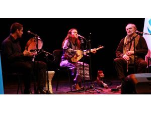 Budapeştede ‘Gül Babayı Anma Günü’ Düzenlendi