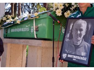 Bursaspor, Ersel Altıparmak’ı Son Yolculuğunda Yalnız Bırakmadı