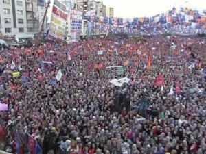 Başkent Doldu Taştı