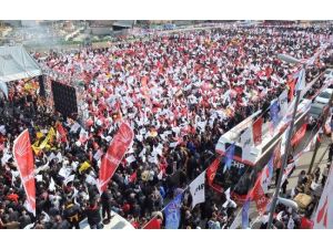 Sarıgül’ün Mitingi Nevruz Havasında Geçti