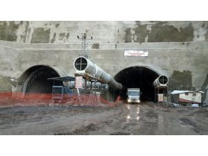 Ordu Çevre Yolu Tünellerinin İlk Etabı Açıldı