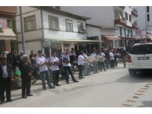 Eroğlu: Derin Mahzenlerden Çıkıp Su Yüzüne Çıksınlar”