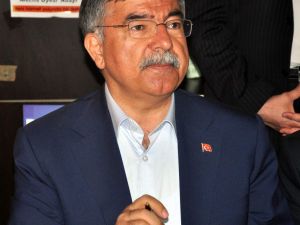 Milli Savunma Bakanı İsmet Yılmaz: