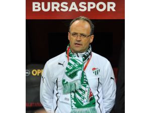 Bursaspor’un Yeni Teknik Direktörü İrfan Buz