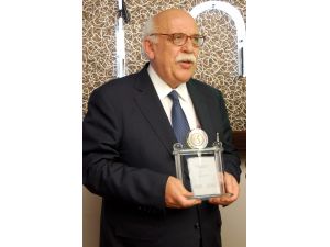 Bakan Avcı: “Devlet Eliyle Yapılan Üç Kağıdın Kralı 1946 Seçimleridir”