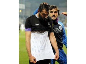 Evli Futbolcudan Şok Evlilik Teklifi