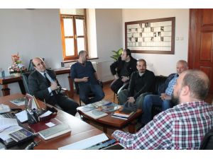 Canalioğlu, Trabzon Devlet Tiyatrosunu Ziyaret Etti