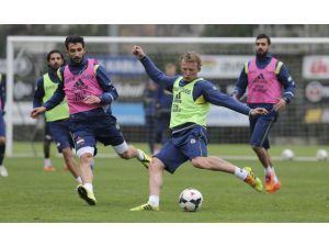 Fenerbahçe, Bursaspor Maçının Hazırlıklarını Sürdürdü