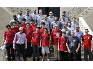 Beşiktaş İntegral Forex Takımı Öğrencilerle Buluştu