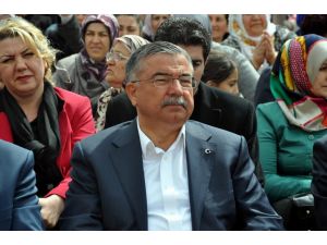 Milli Savunma Bakanı İsmet Yılmaz: