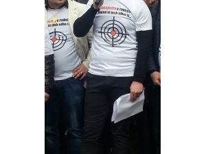 Kosova’da Faili Meçhul Cinayetlere Karşı Protesto Gösterisi