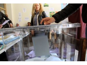 Adanalılar Sandık Başına Gitti