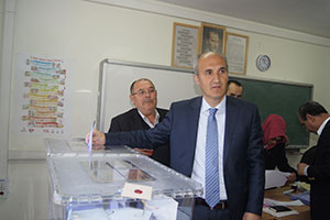 Okay “Sonuçlar Memleketimize Hayırlı Olsun”