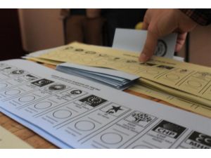 Edirne Belediye Başkan Adayları Oylarını Kullandı