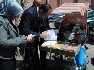 Afyonkarahisar’da Alışılmışın Dışında Bir Oy Kullanma Şekli Gerçekleşti