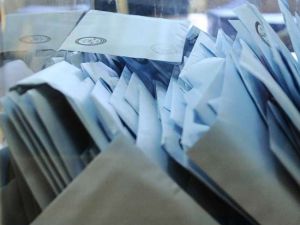 Ak Parti’li Başkan Güven Tazeledi