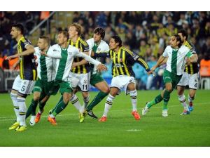 Bursaspor İstanbul Takımlarını Yenemedi