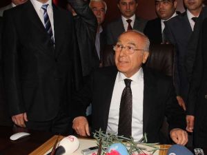 4 Yıl Sonra Koltuğuna Kavuştu