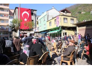 Çankaçı Belediye Başkanı Tuncay Kasım Mazbatasını Aldı