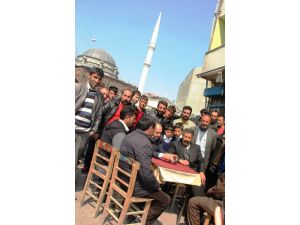 Iğdırda Adı Soyadı Aynı Olan Üç Kişi, Babalarının İsmiyle Seçime Girdi