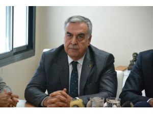 (Özel Haber) Akay: “Binali Yıldırım Üstün Performans Gösterdi”