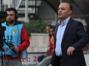 Tekden Denizlispor Evinde Gülmek İstiyor