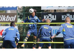 Fenerbahçe, Galatasaray Maçının Hazırlıklarını Sürdürüyor