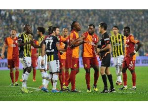 Dev Derbiye Saatler Kaldı