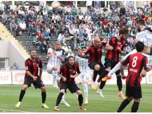 Tekden Denizlispor Tavşanlı’ya Patladı