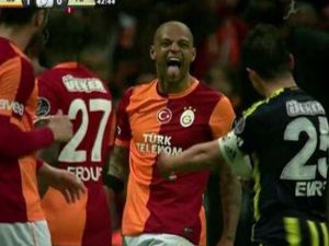Kırmızı Karttan Sonra Melo