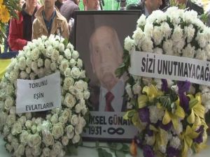 Efsane Başkan Son Yolculuğuna Uğurlandı