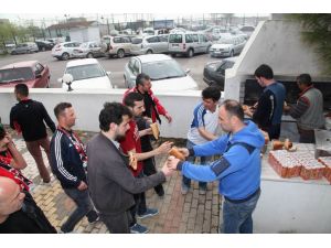 Maçtan Önce Barbekü Yaptılar